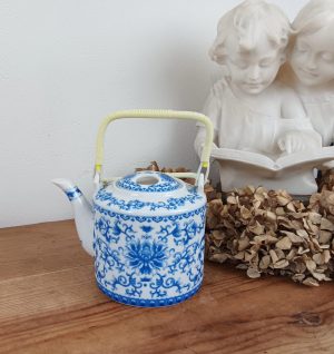 Théière chinoise en porcelaine n°2890