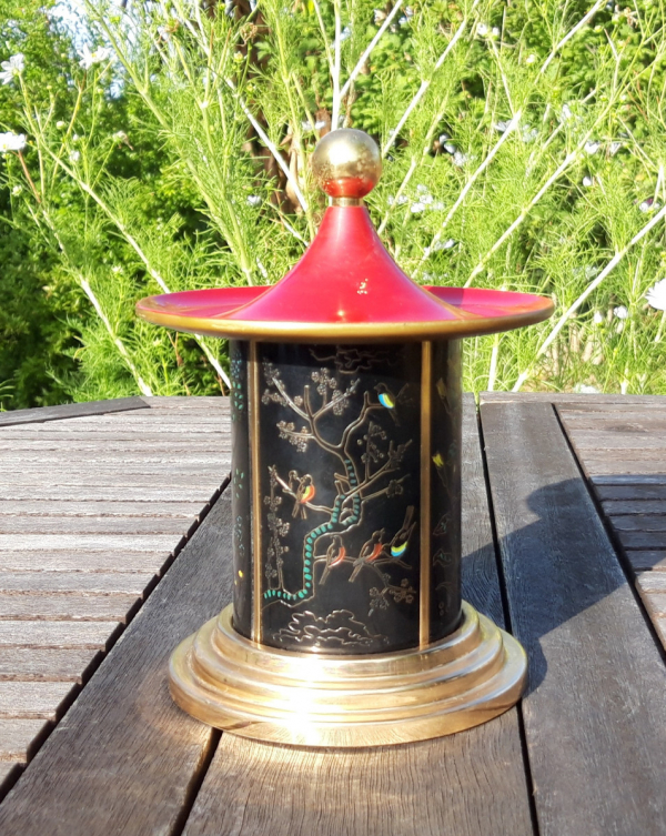 Distributeur de cigarettes vintage n°7678