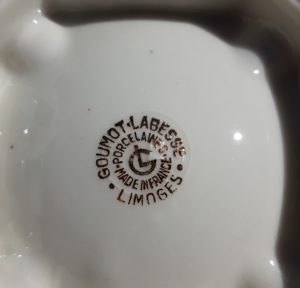 Cendrier en porcelaine de Limoges n°7718