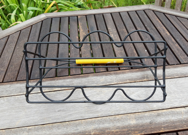 Panier a verres vintage / Métal et scoubidou / n°7999