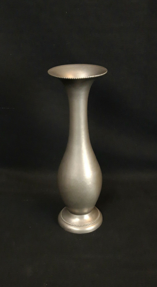 Vase soliflore en étain n°3122