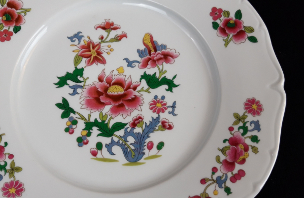 Plat en porcelaine de Sologne n°3250