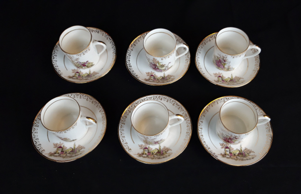 Lot de 6 tasses a café en porcelaine n°6361