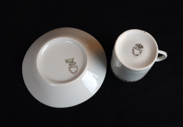 Lot de 6 tasses a café en porcelaine n°6361