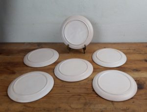 Lot de 6 assiettes vintages / Poterie du Marais / n°6601