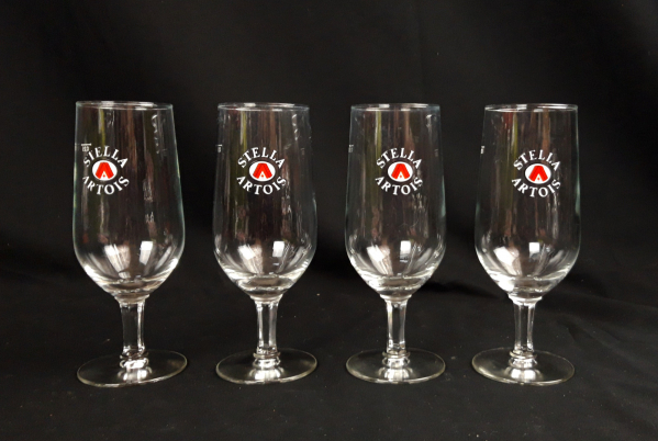 Lot de 4 verres a bière Stella Artois n°6702