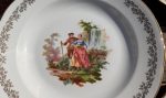 Lot de 4 assiettes creuses en porcelaine n°6813