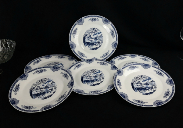 Lot de 6 grandes assiettes n°6995