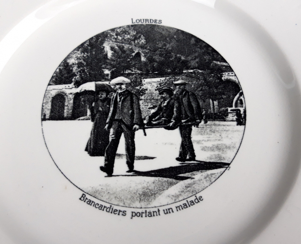 Ancienne assiette Sarreguemines Lourdes n°0154