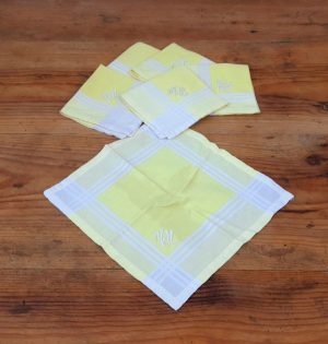 Lot de 6 anciennes serviettes / Monogrammes / n°0225