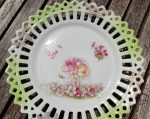 Assiette vintage ajourée en porcelaine n°0198