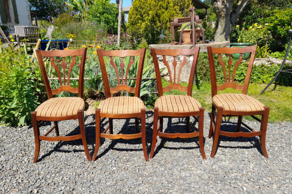 Lot de 4 chaises art nouveau n°0279