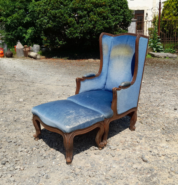 Ancien fauteuil + repose pied n°0537