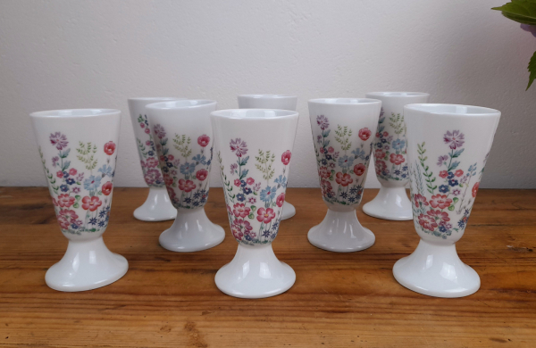 Lot de 8 mazagrans en porcelaine Haviland n°0558