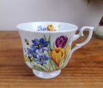 Tasse en porcelaine a thé égoïste  n°0597