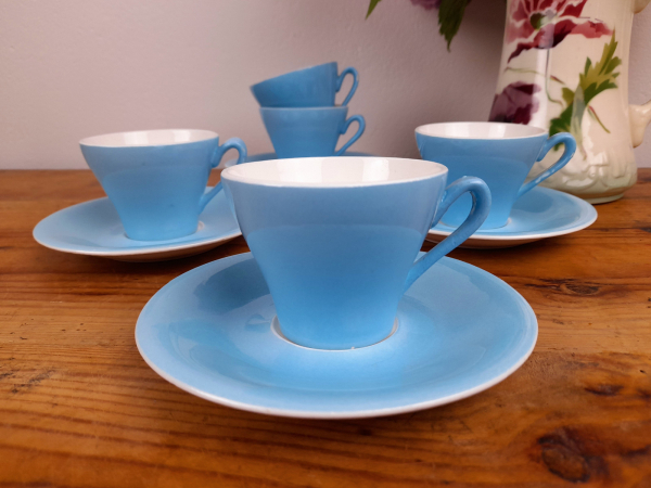 Lot de 5 tasses vintages Digoin Sarreguemines n°0601