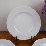 Lot de 6 anciennes assiettes a soupe en porcelaine blanche n°0566