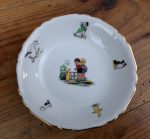 Lot 5 anciennes coupelles en porcelaine / enfants / n°0673