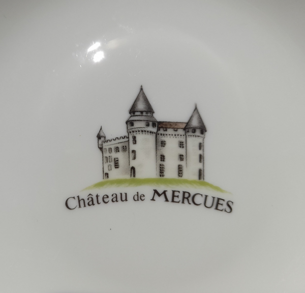 Ancien cendrier Chateau de Mercues n°0320