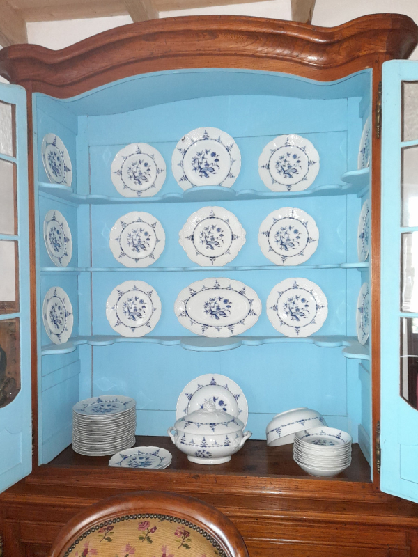 Ancien buffet / Vitrine / en orme n°0616