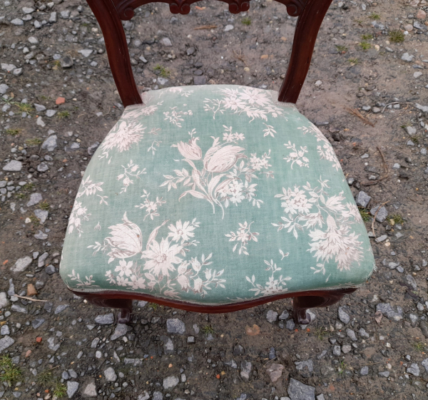 Ancienne chaise n°1656