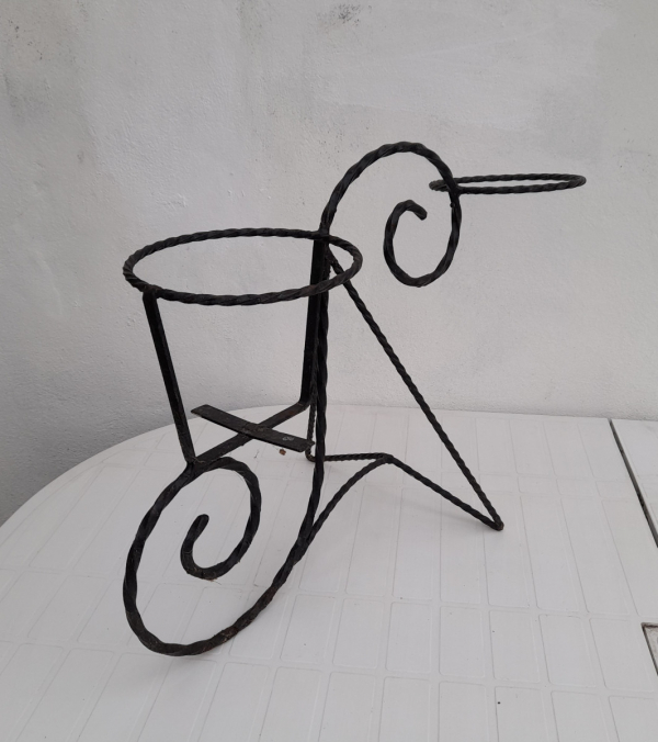 Porte plante vintage en fer forgé n°1883