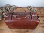 Valise vintage en simili n°2184