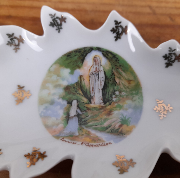 Coupelle en porcelaine de Limoges / Lourdes / n°2203