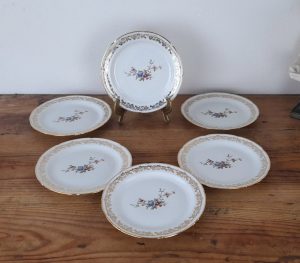 Lot de 6 assiettes a dessert vintages en porcelaine ( Fleurs ) n°5201