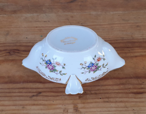 Saucière vintage en porcelaine n°5229