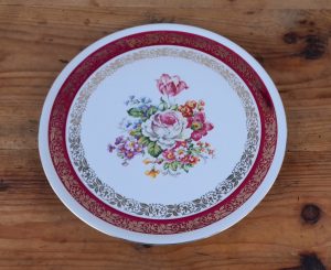 Plat vintage en porcelaine n°5329