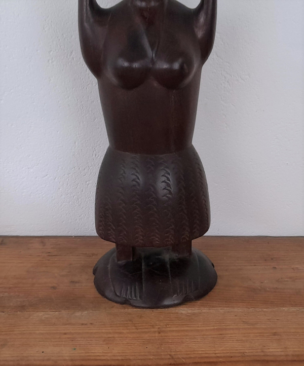 Statue africaine en bois n°5352