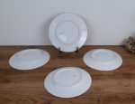 Lot de 4 assiettes fleuries en porcelaine n°5799