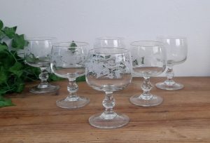 Lot de 6 verres a pied / Grappe de raisin / n°0611