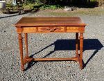 Ancien bureau en noyer n°4458