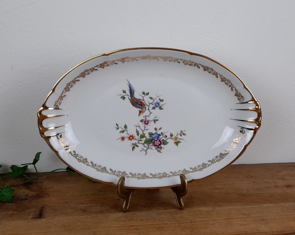 Plat vintage en porcelaine n°4432