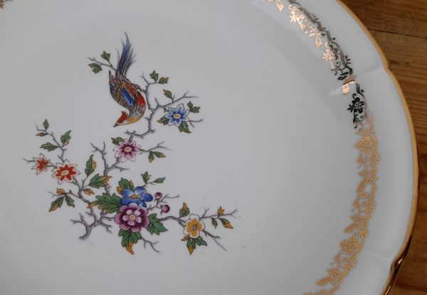 Plat vintage en porcelaine n°4433