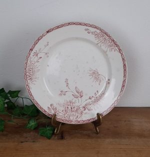 Ancien plat Creil et Montereau Turenne n°4568