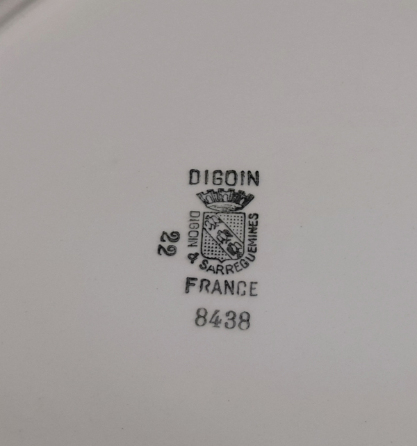 Plat vintage Digoin Sarreguemines n°4561