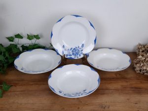 Lot de 4 assiettes vintages Corsica Digoin n°4656