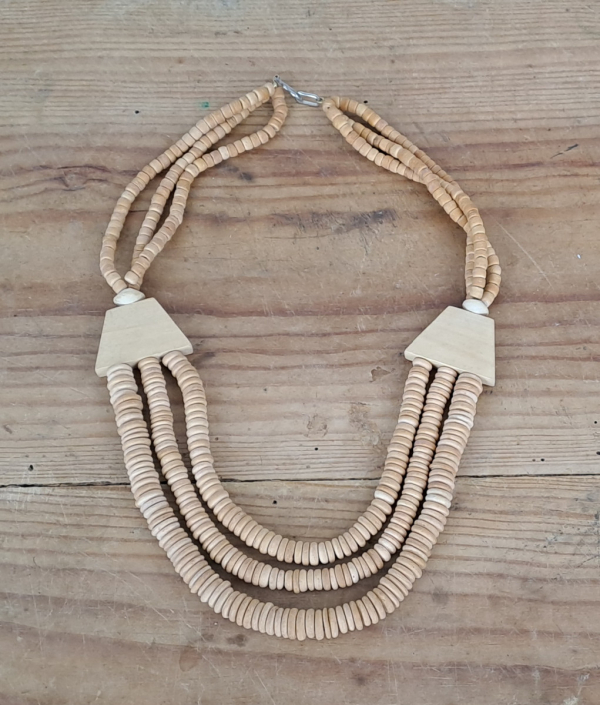 Collier vintage en bois n°4747