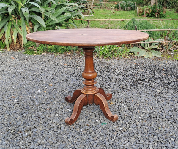 Ancienne table d'appoint ou guéridon n°4806