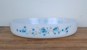 Plat a four vintage Arcopal Myosotis n°9080