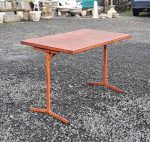 Table vintage en métal n°4902