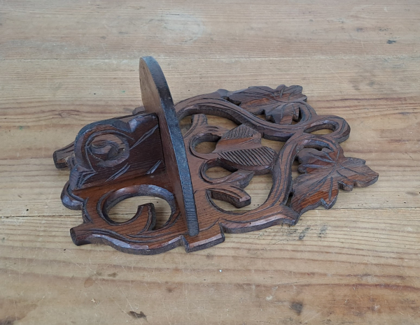 Ancienne étagère / Forêt noire n°9336