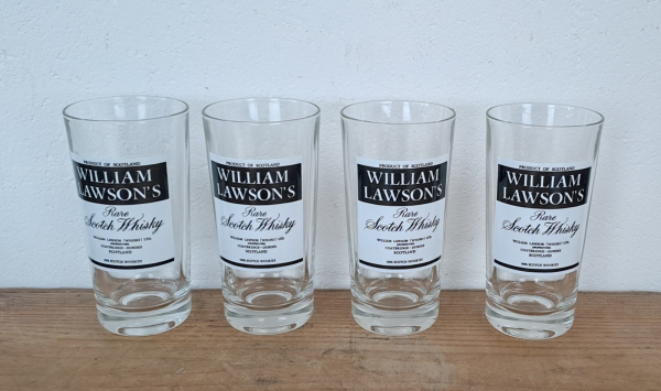 Lot de 4 verres William Lawson's n°9390