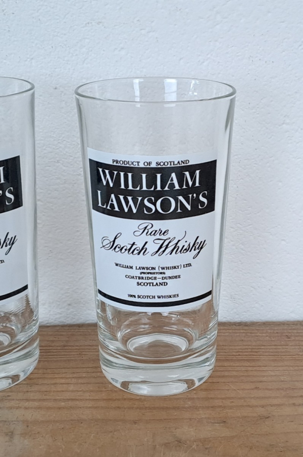 Lot de 4 verres William Lawson's n°9390