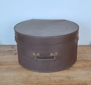 Boite a chapeau vintage n°9344