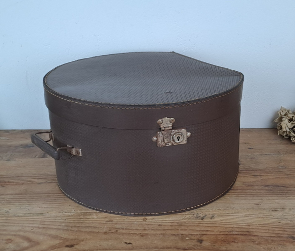 Boite a chapeau vintage n°9344