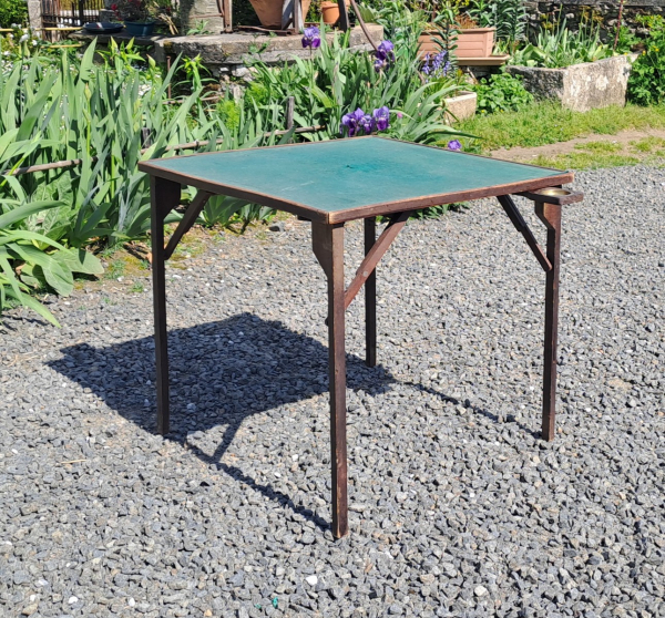 Table de jeux vintage pliable n°9456